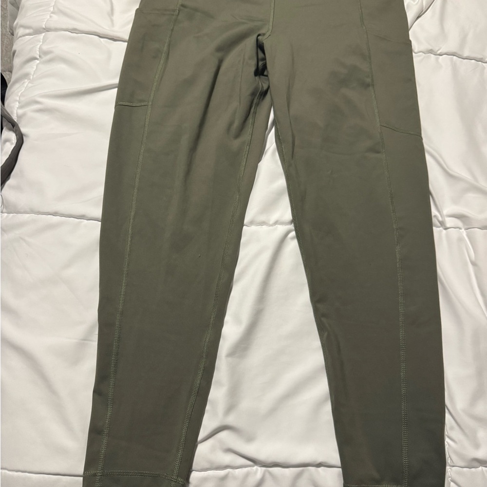 American Eagle Outfitters/ Aerie  women’s yoga pants